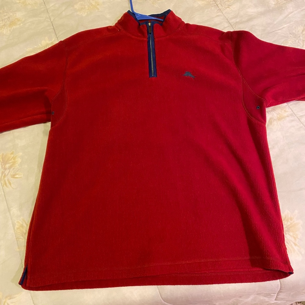 Men’s Red Zip Up Sweater with Stand-Up Collar and Relaxed Fit